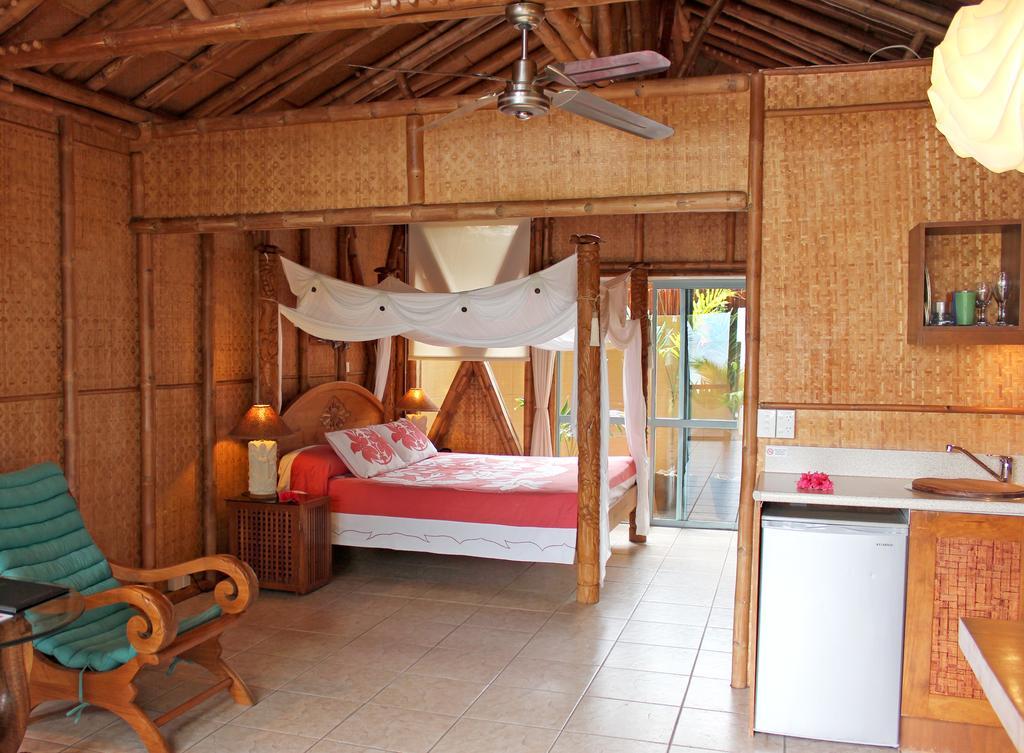 Фото Magic Reef Bungalows