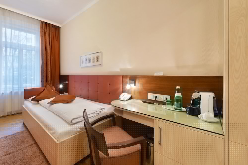 Фото отеля 4