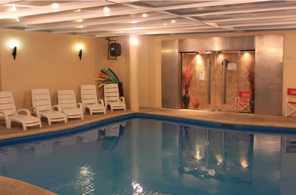 Фото Howard Johnson by Wyndham San Pedro