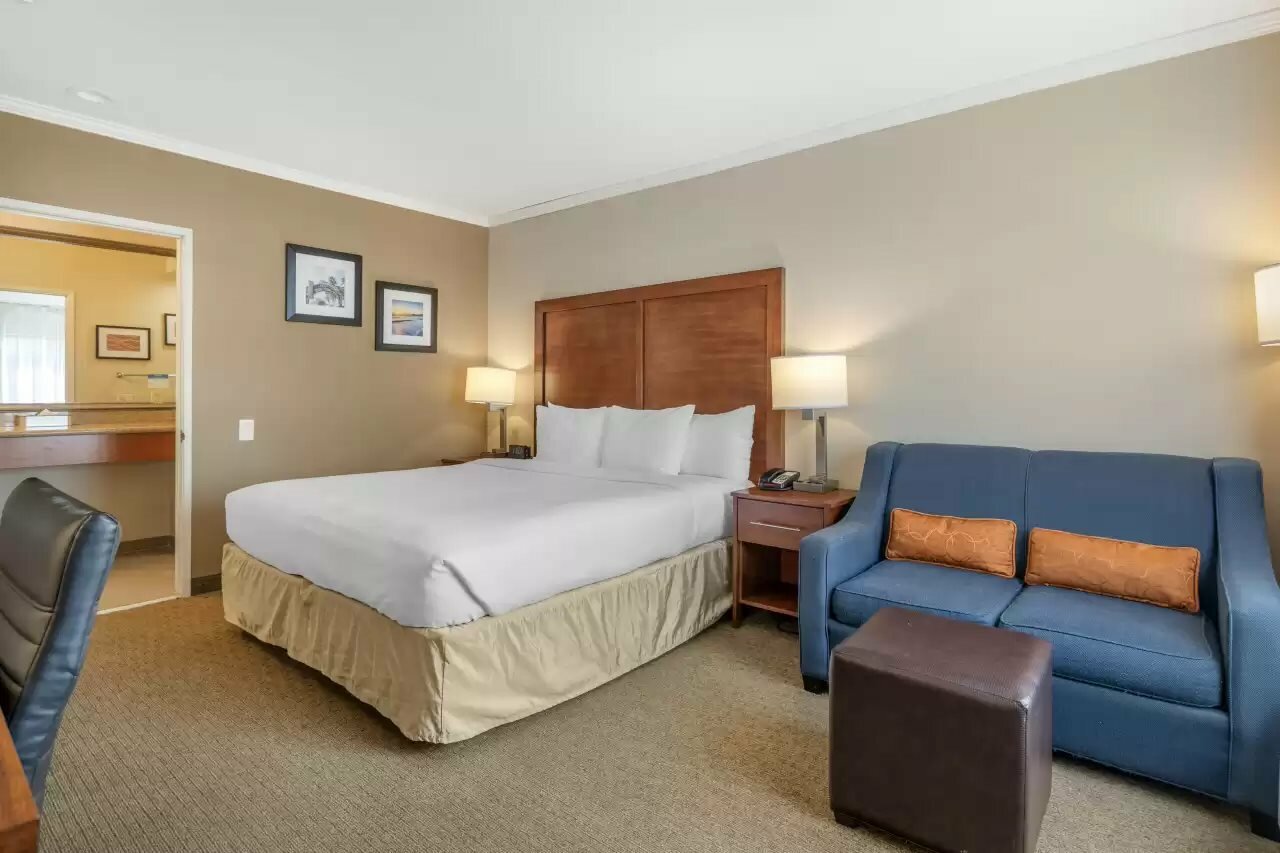 Фото Comfort Inn Santa Monica - West Los Angeles