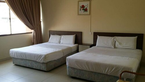 Гостиница Dragon & Phoenix Hotel в Ипохе