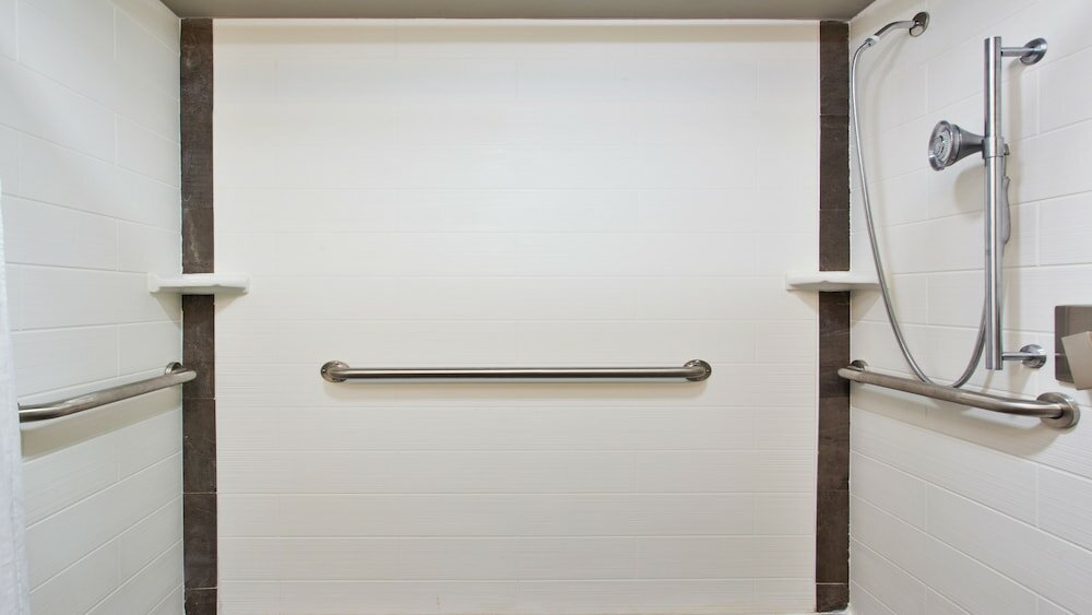 Фото Holiday Inn Express Atlanta Galleria - Ballpark Area, an Ihg Hotel