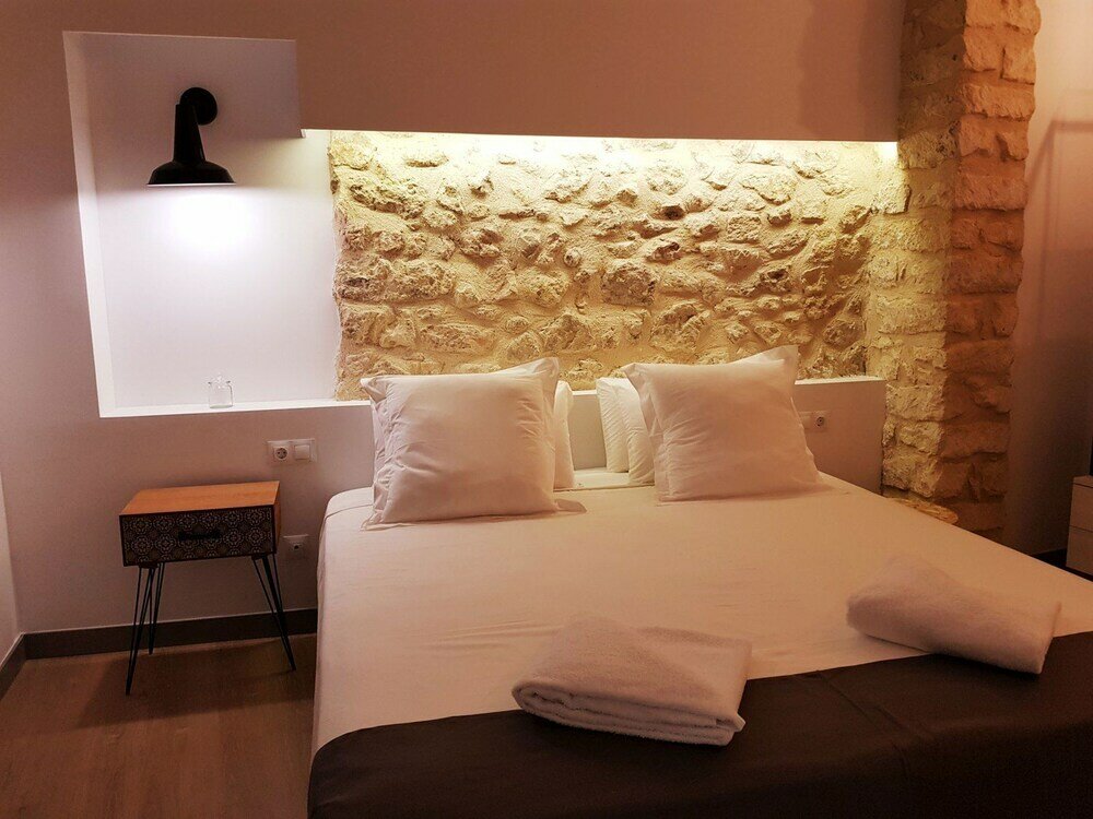 Фото S30 Reina Victoria Suites