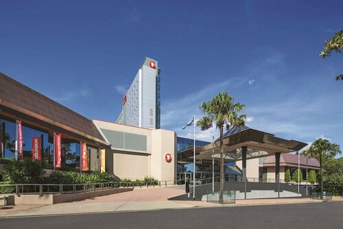 Гостиница Mercure Sydney Bankstown в Сиднее