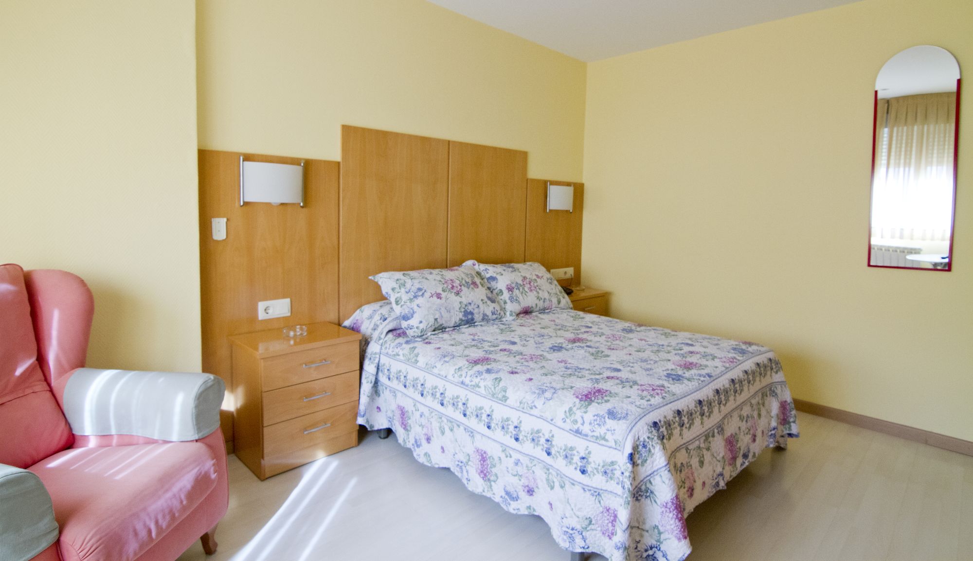 Фото Hotel Isasa