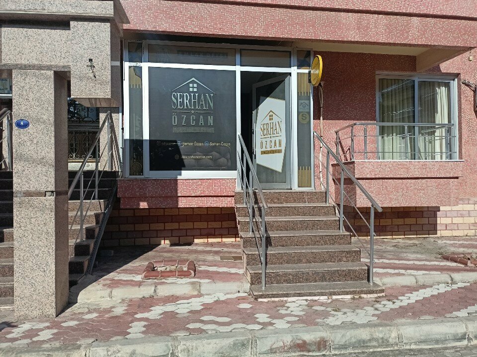 Real estate agency Serhan Özcan Emlak Ofisi, Izmir, photo