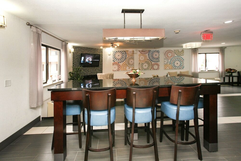 Фото Best Western Executive Inn