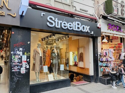 StreetBox, clothing store, İstanbul, Besiktas, Sinanpaşa Mah