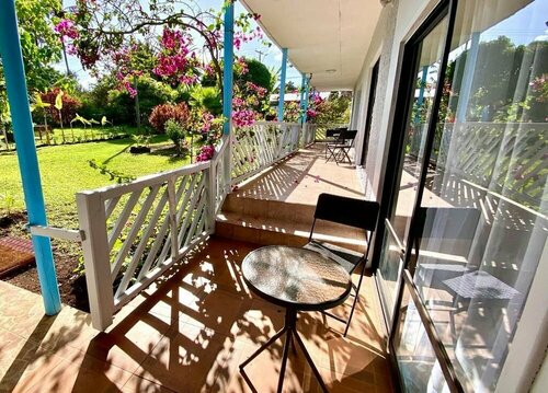Гостиница Kahina Lodge в Ханге-Роа