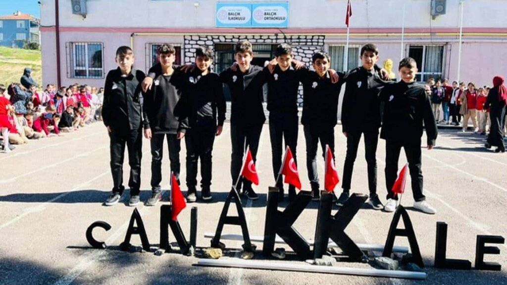 School Balcik Secondary School, Gebze, photo