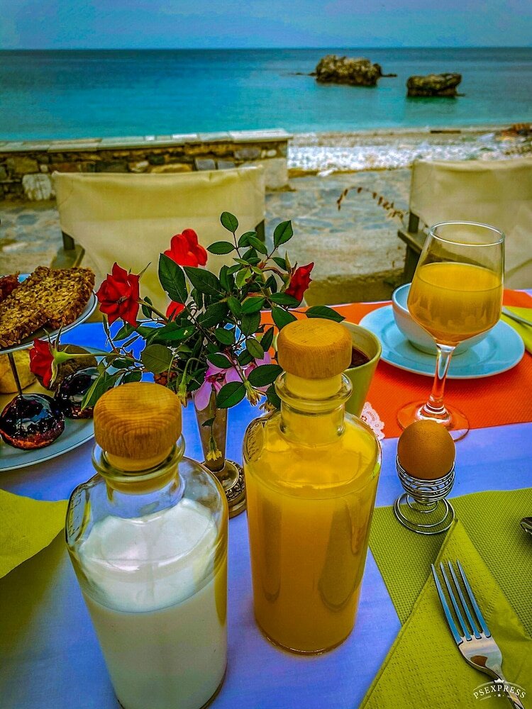 Фото Palia Damouchari