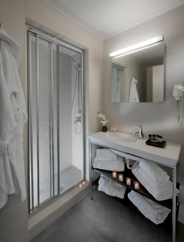 Фото Karavia Lux Inn