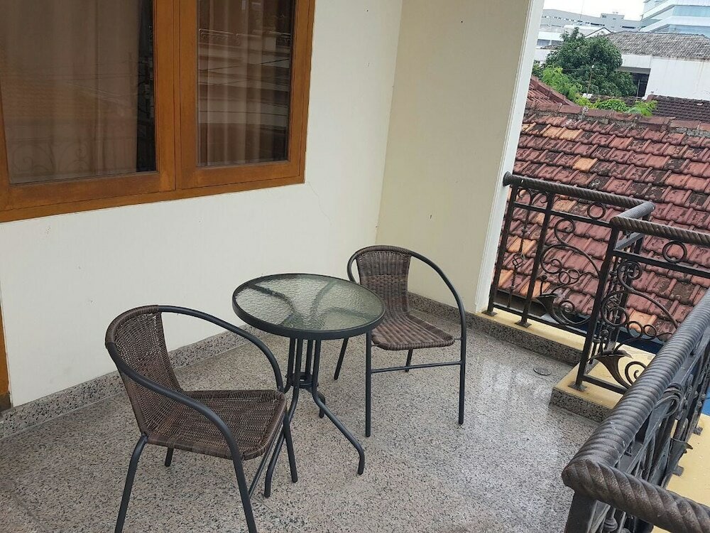 Фото The Backpacker Semarang - Hostel