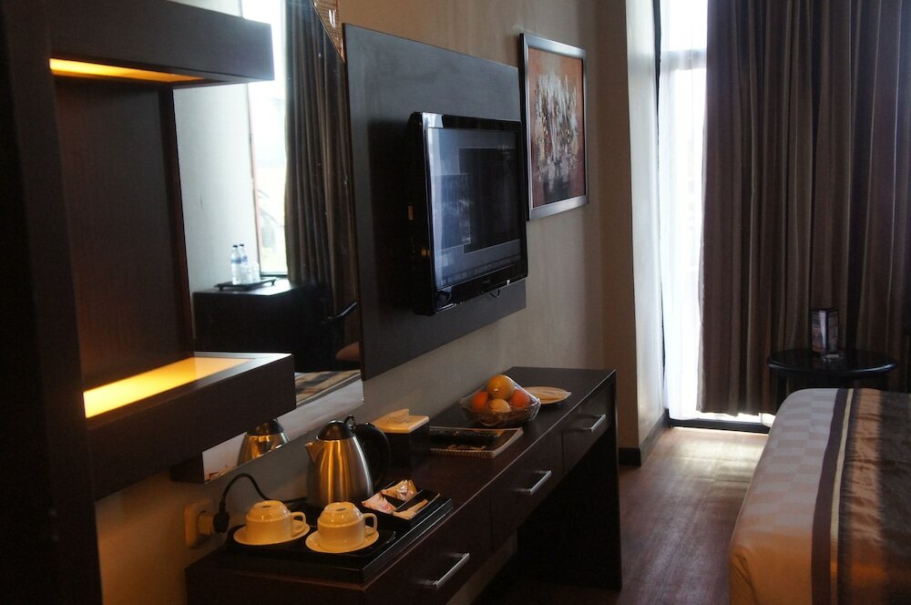 Фото Grand Palace Hotel Makassar