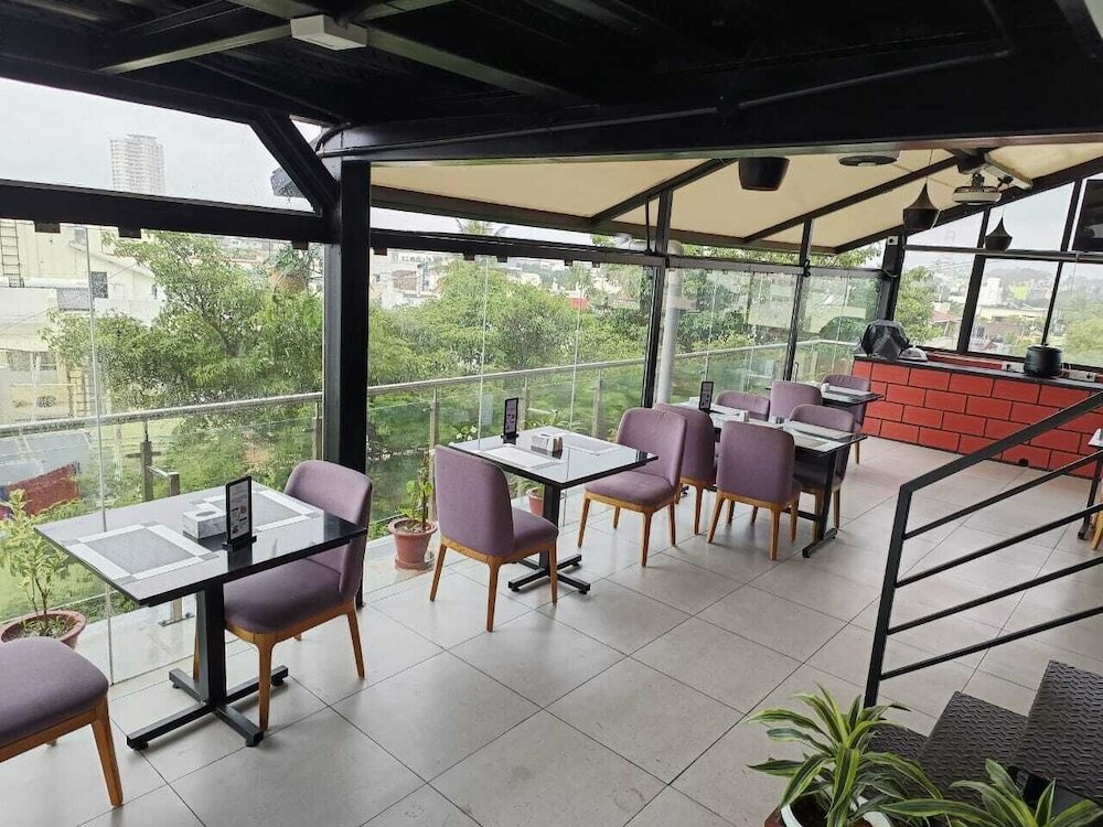 Фото De Mandarin