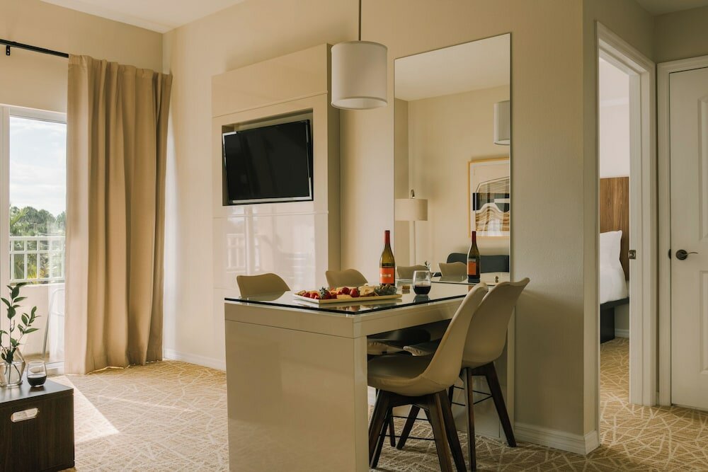 Фото Sonder at The Point