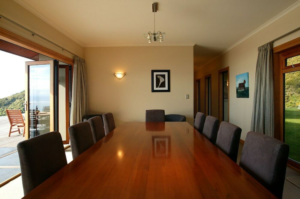 Фото Parautane Lodge