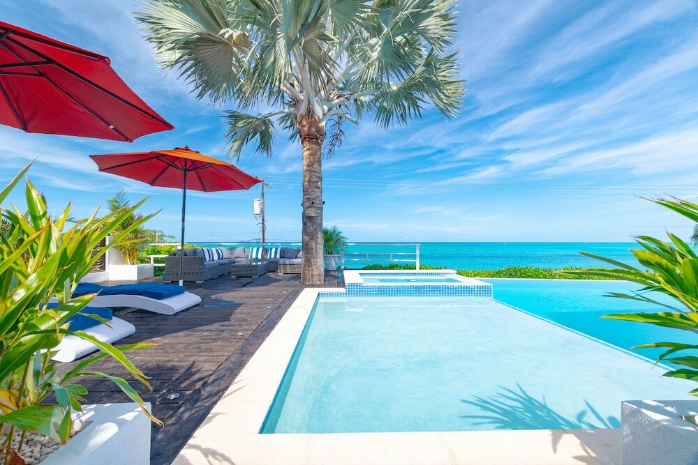 Фото Villa North Winds Orange Hill