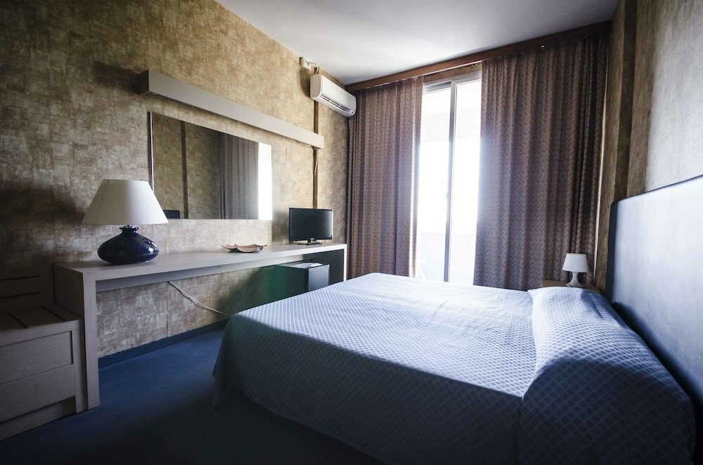 Фото Hotel Helios