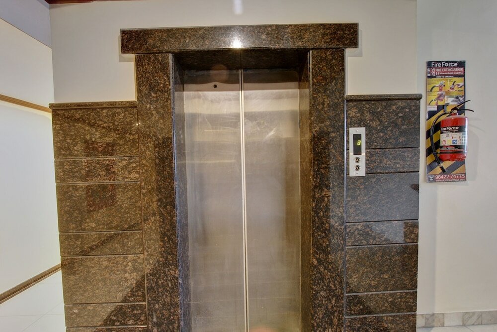 Фото Oyo 8169 Hotel Salem Castle