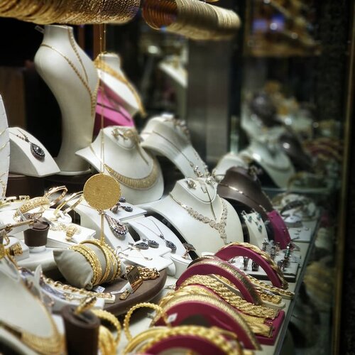 Kadife Kuyumcu Fotoğraf 1