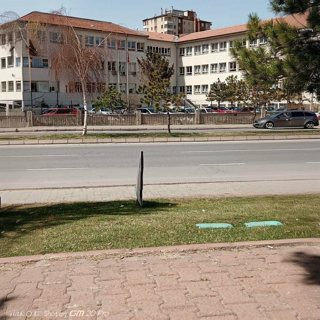 تعليم ثانوي Erciyes Vocational and Technical Anatolian High School ، قيصرية، صورة