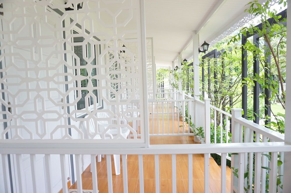 Фото The White Village Ranong Resort