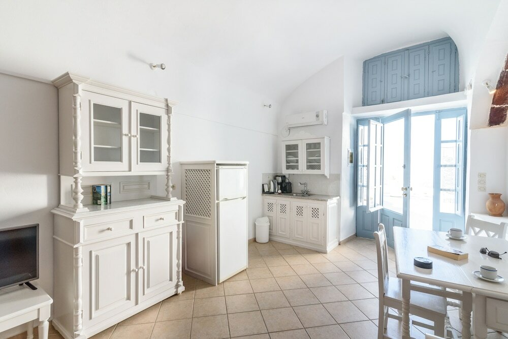 Фото Ilioperato Traditional Apartments