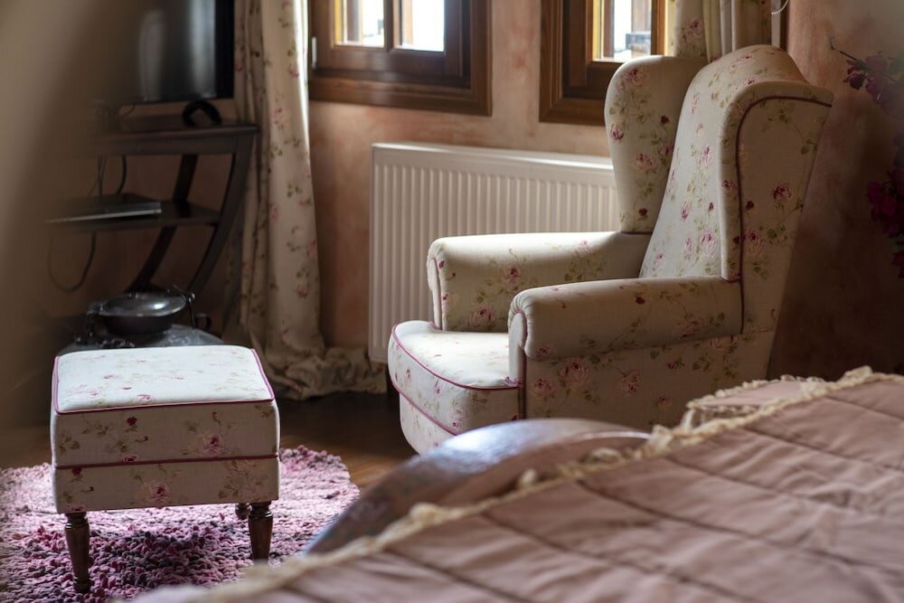 Фото To Stefani tis Makrinas