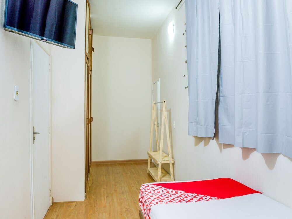 Фото Oyo Hotel Lindoia, Petropolis