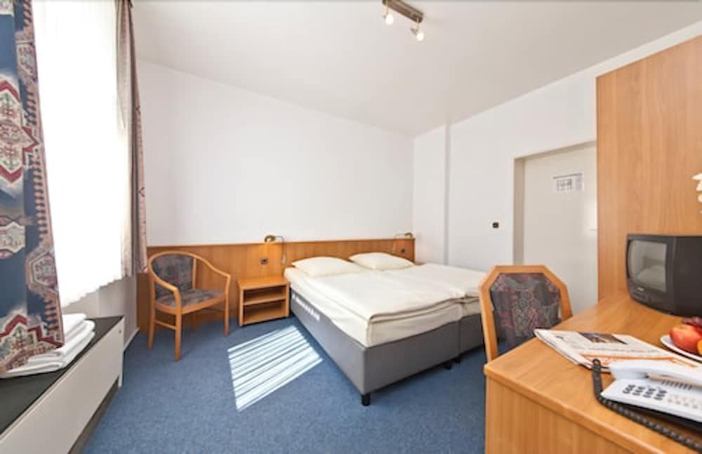 Фото Centrum Hotel Commerz am Bhf Hamburg Altona