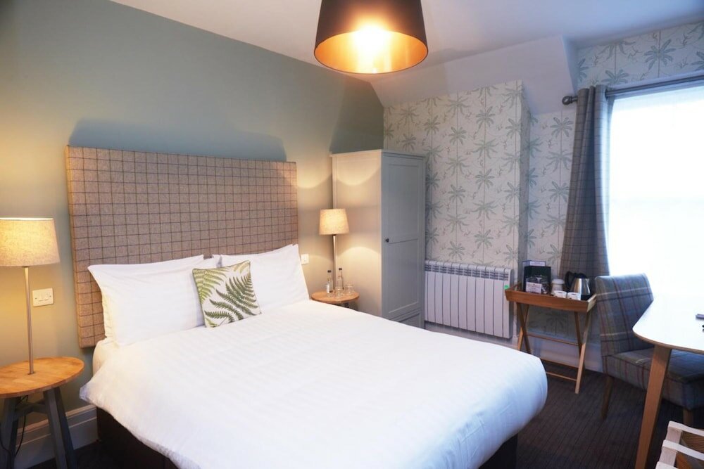 Фото The Embankment