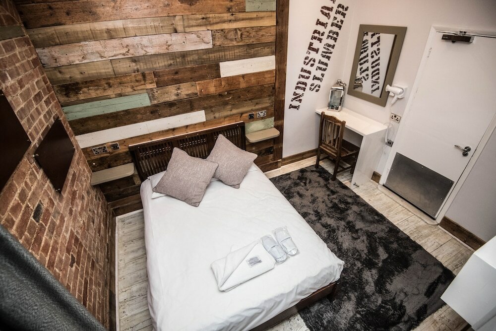 Фото Leaside Hotel