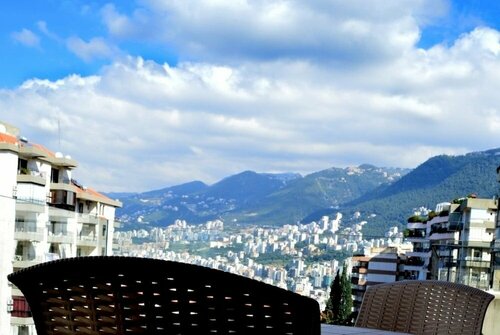 Гостиница Hayali Suites в Джунии