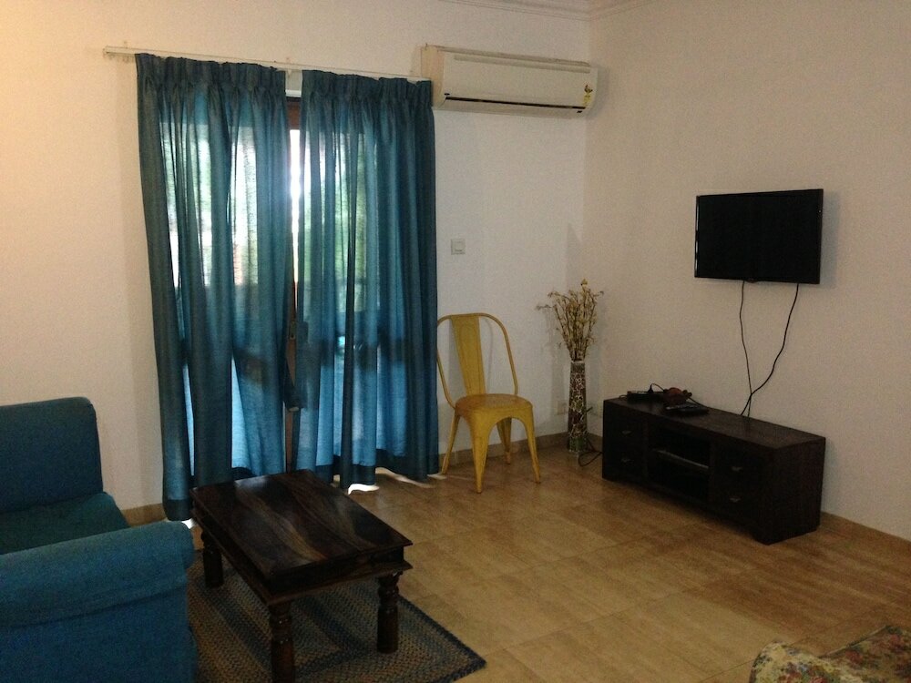 Фото Riviera Foothills