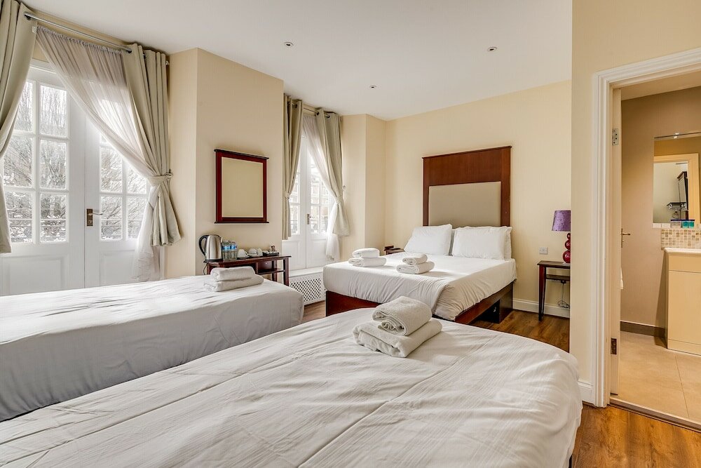 Фото Astoria Hotel