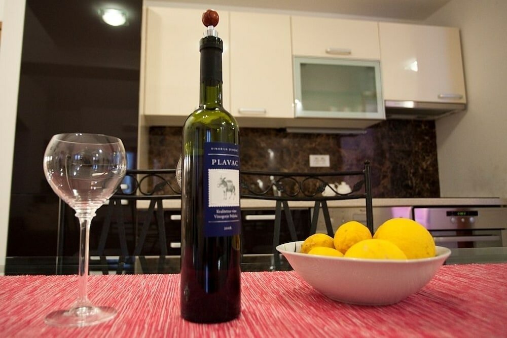 Фото Dalmatian Apartments