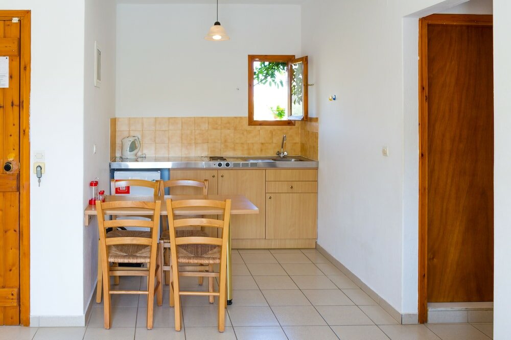 Фото Ideal Hotel