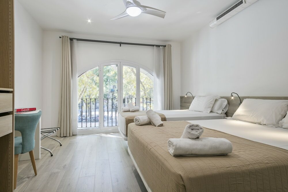 Фото Stay Together Barcelona Apartments