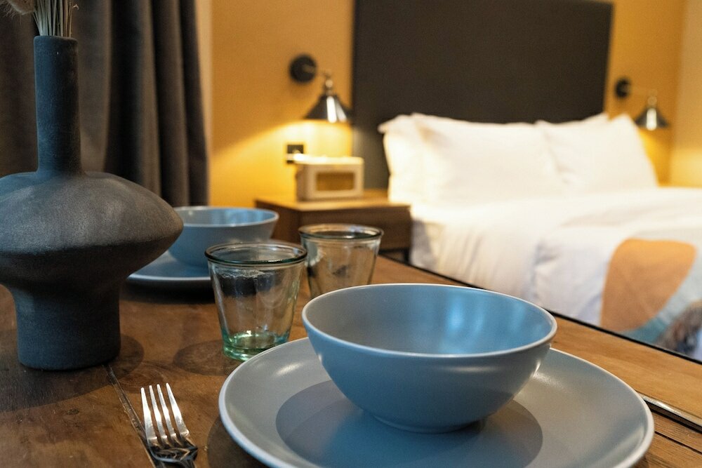 Фото Room2 Hammersmith Hometel