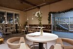 Mama Sova (Smolniy Avenue, 17) ، مطعم