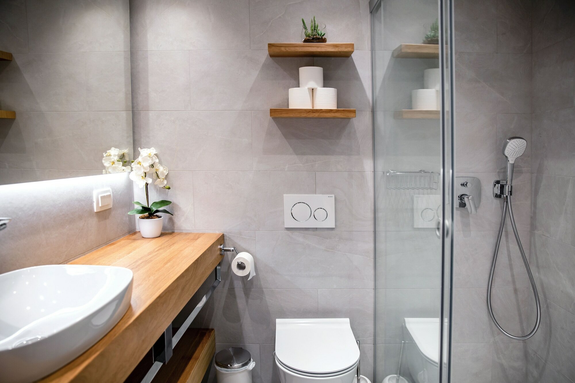 Фото Apartments Hiša Pod Gradom