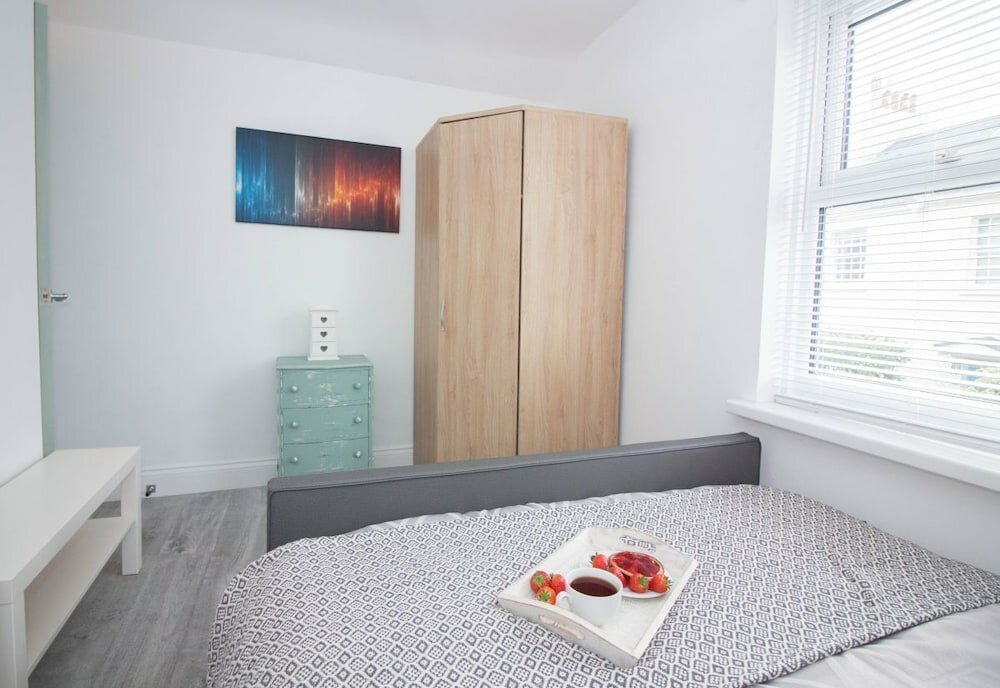 Фото Magdalen quarters