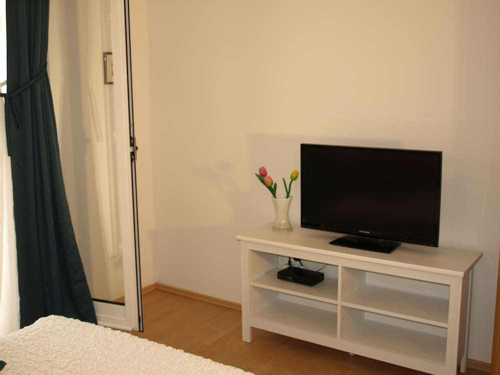 Фото Apartments Issa