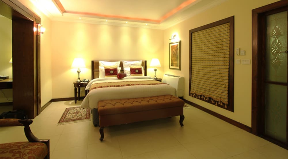 Фото Faletti's Hotel