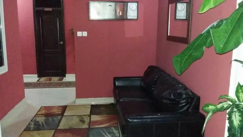 Фото Appiah's Royal Suites