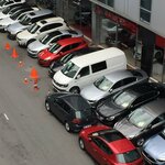 Gencer Auto Istoc (Istanbul, Bagcilar, Goztepe Neighborhood, Istoc 5th Avenue), exposición de coches