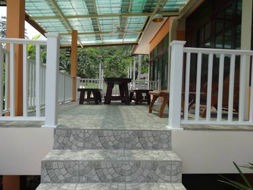 Фото Moon Travel Guesthouse