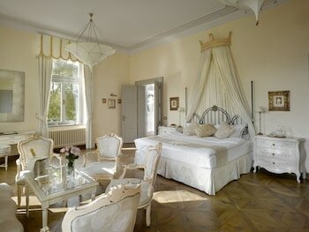 Фото Chateau Mcely