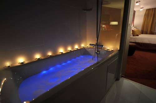 Фото  Mercure Paris Opera Lafayette